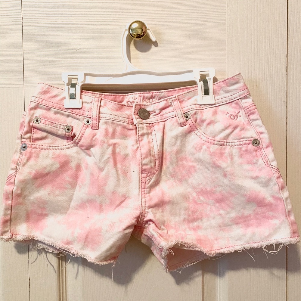 pink and white jean shorts